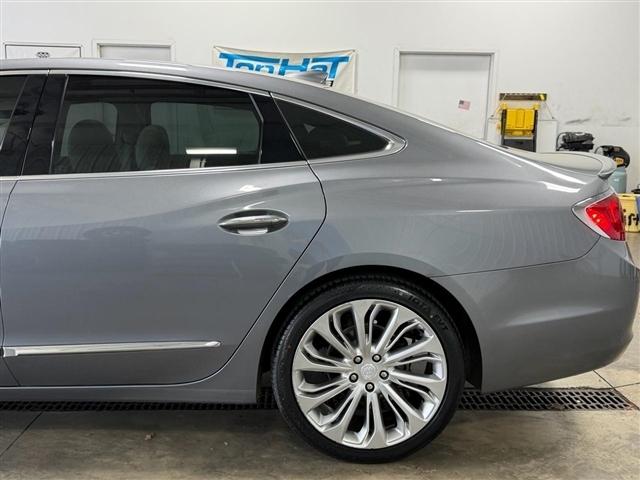 Buick LaCrosse 4dr Sdn Essence FWD 2019