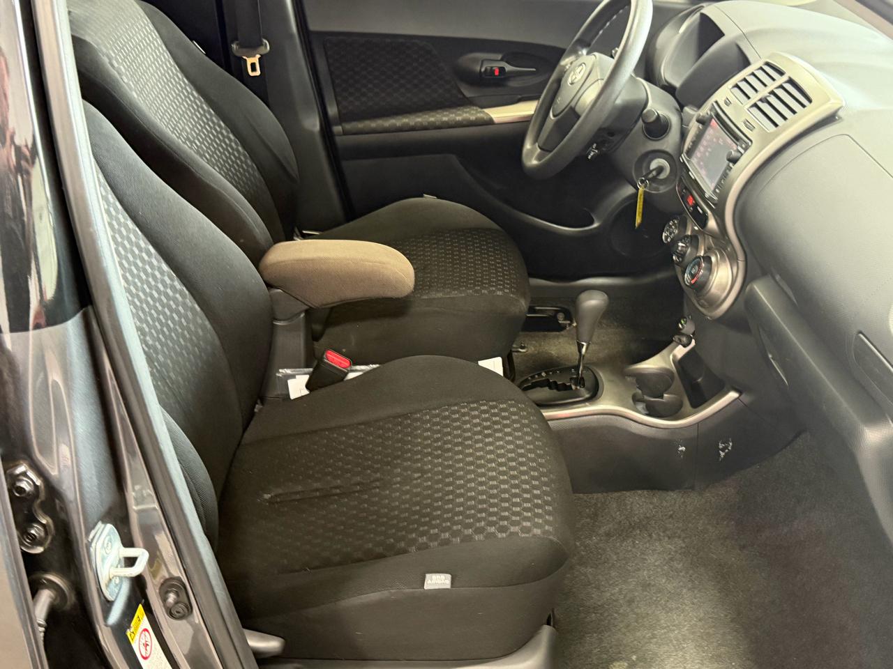 Scion xD 5dr HB Man (Natl) 2014