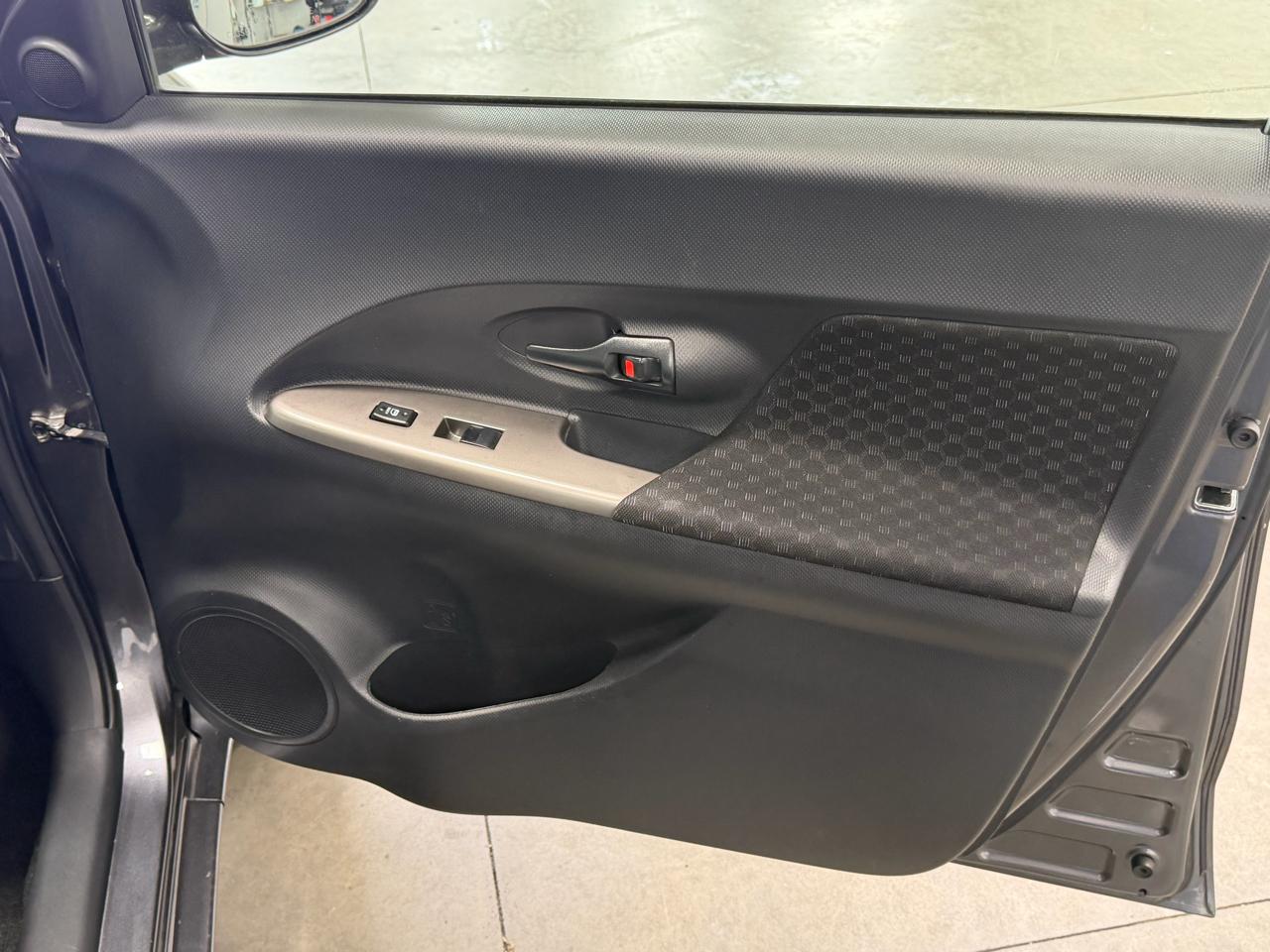 Scion xD 5dr HB Man (Natl) 2014