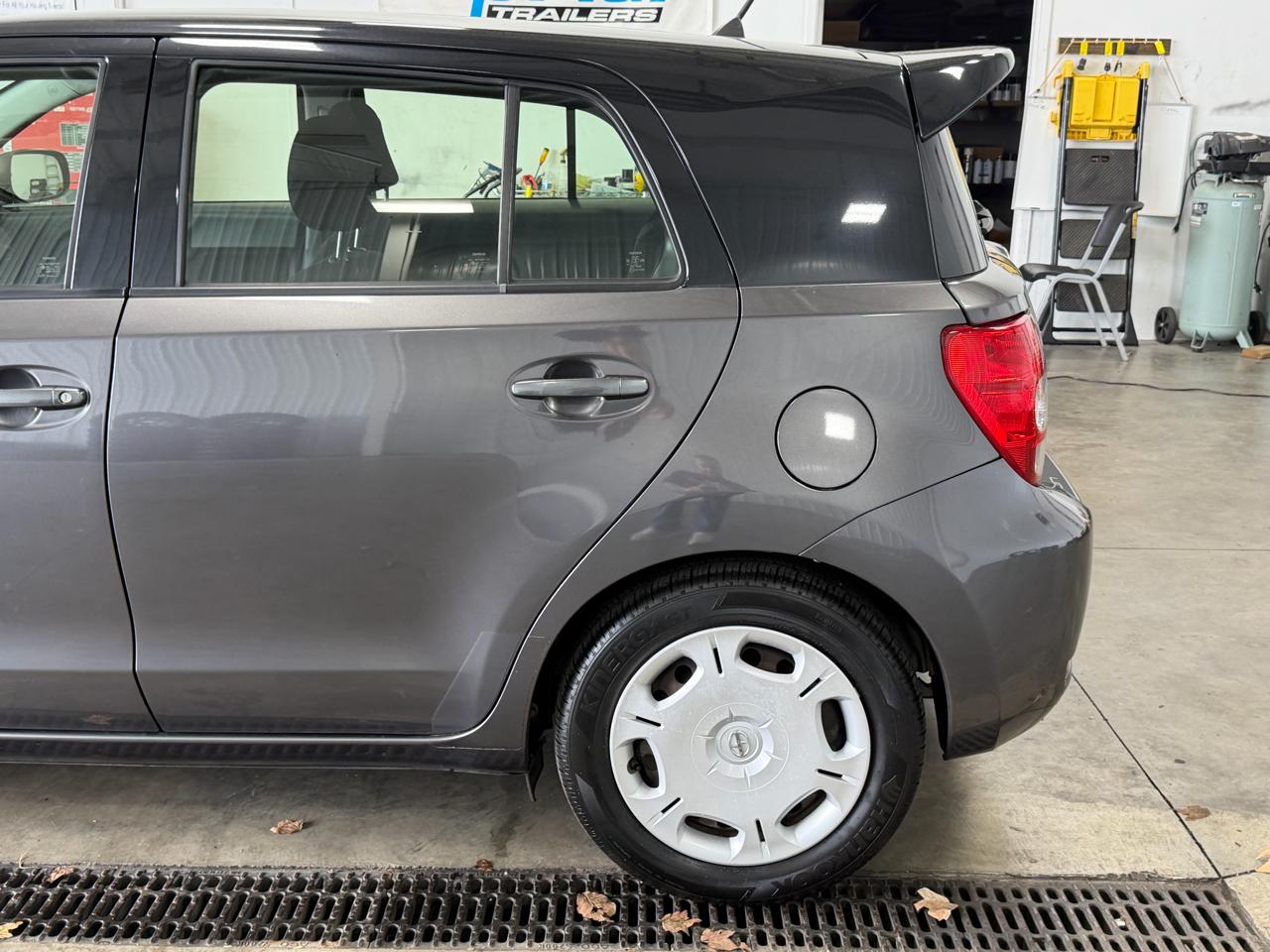 Scion xD 5dr HB Man (Natl) 2014