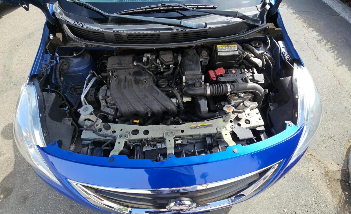 Nissan Versa 4dr Sdn CVT 1.6 SV 2014