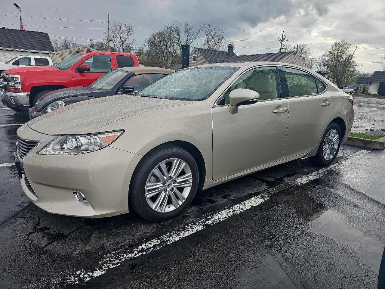 Lexus ES 350 4dr Sdn 2015
