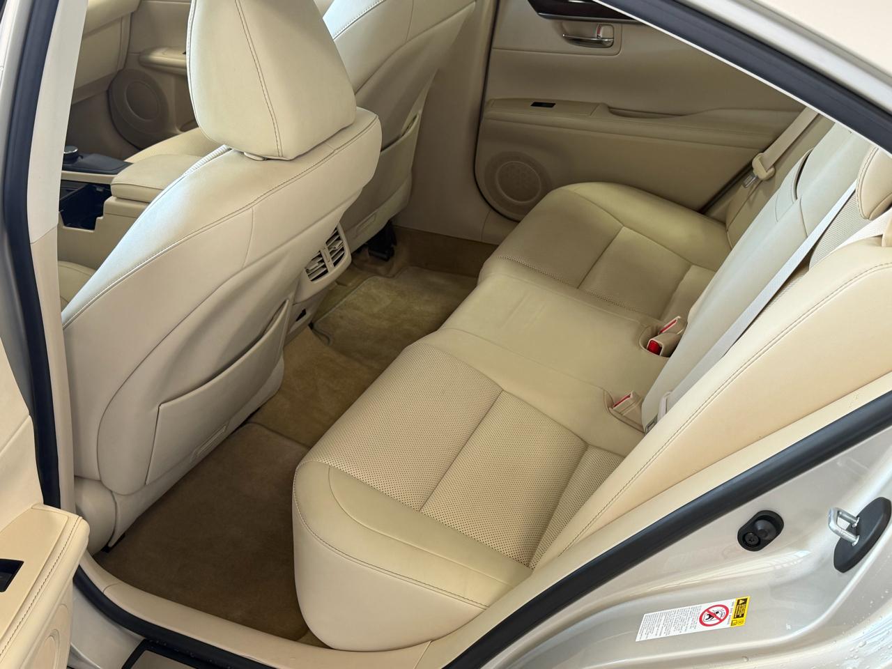 Lexus ES 350 4dr Sdn 2015