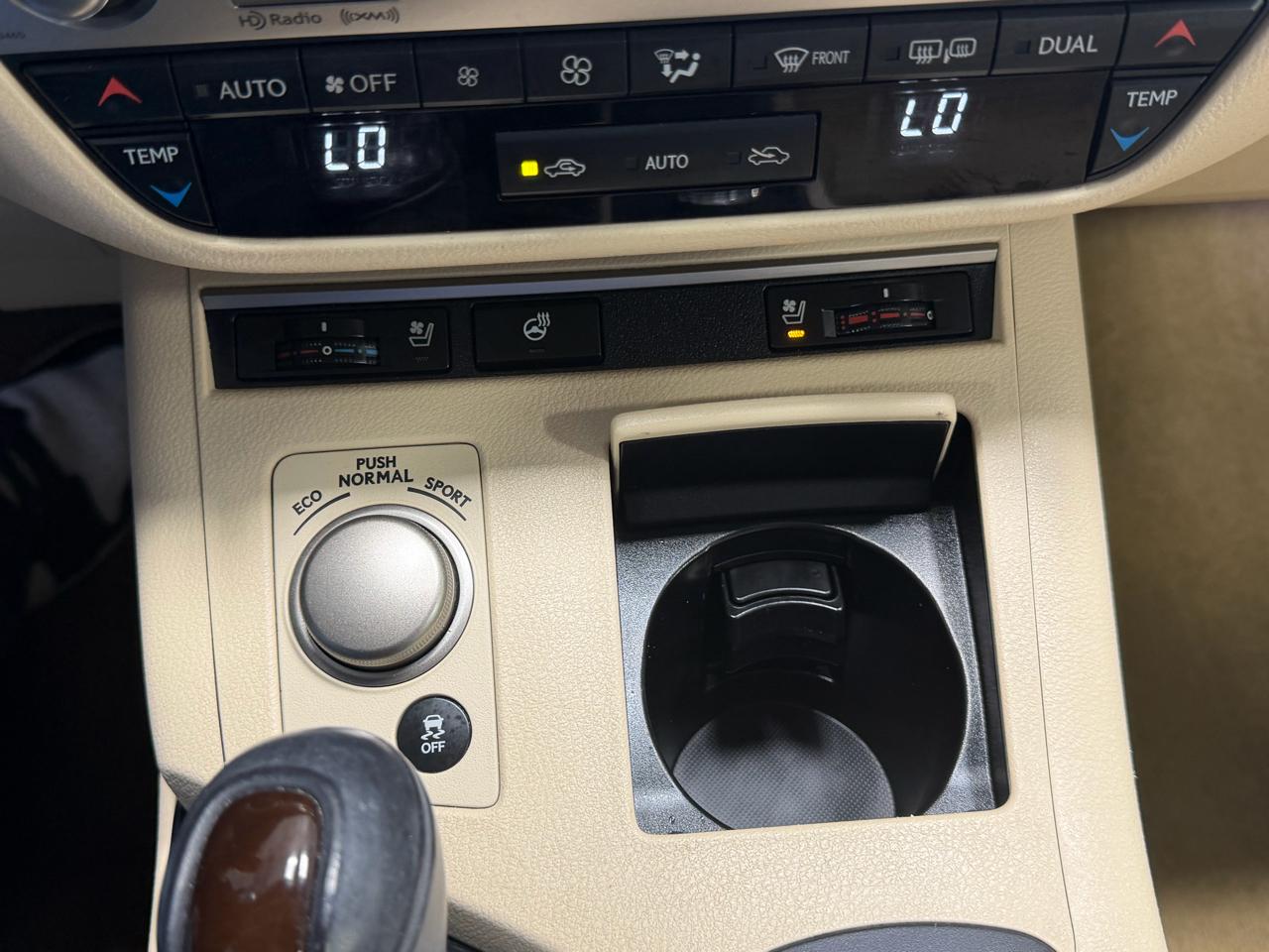 Lexus ES 350 4dr Sdn 2015