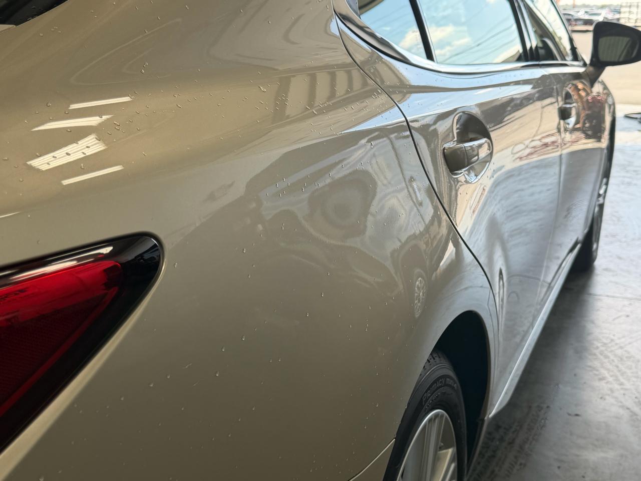 Lexus ES 350 4dr Sdn 2015