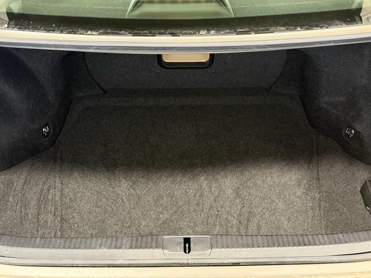 Lexus ES 350 4dr Sdn 2015