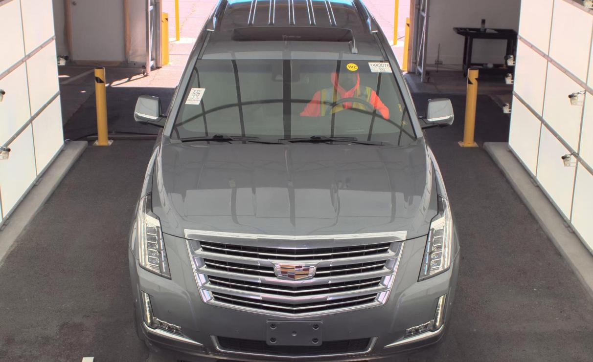 Cadillac Escalade 4WD 4dr Platinum 2019