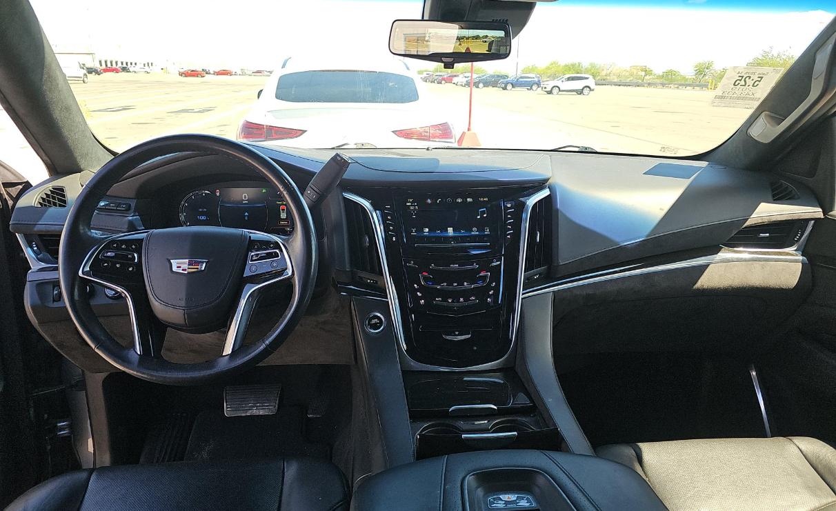 Cadillac Escalade 4WD 4dr Platinum 2019