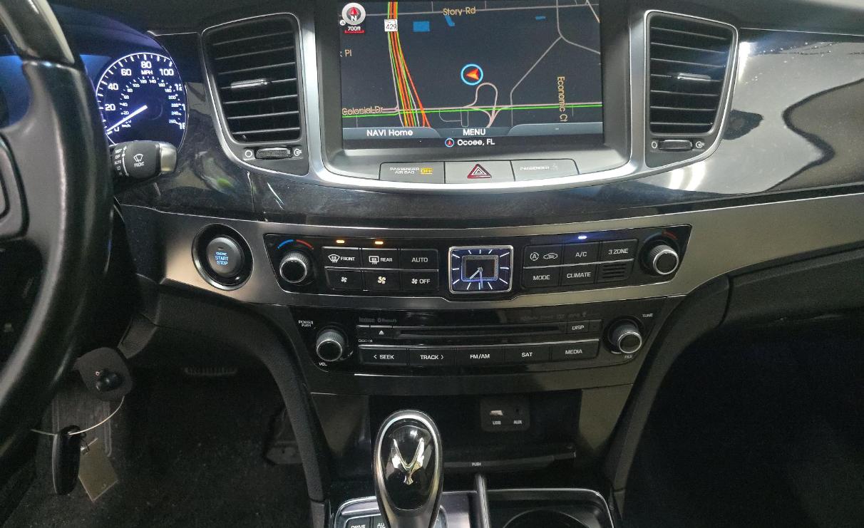 Hyundai Equus 4dr Sdn Signature 2016