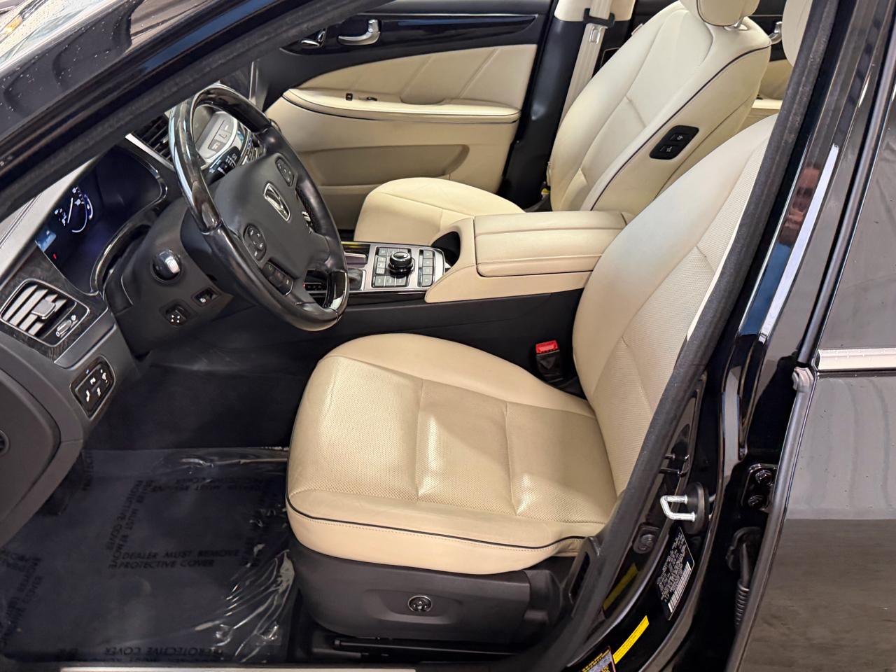 Hyundai Equus 4dr Sdn Signature 2016