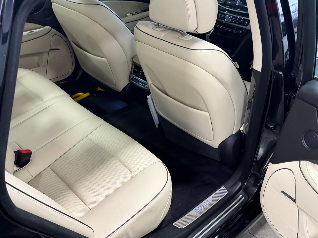 Hyundai Equus 4dr Sdn Signature 2016