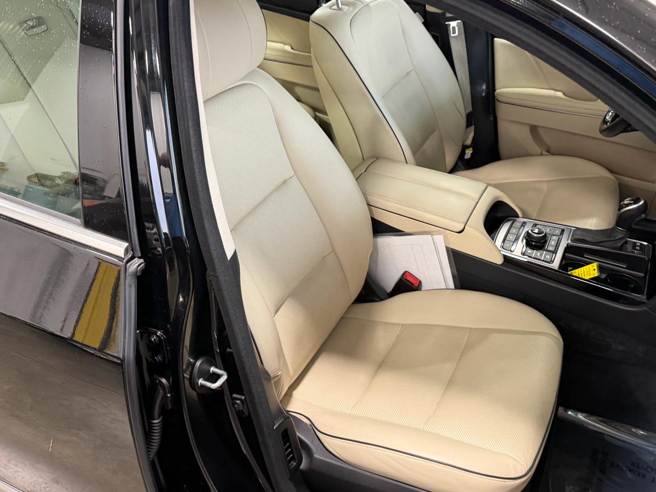 Hyundai Equus 4dr Sdn Signature 2016