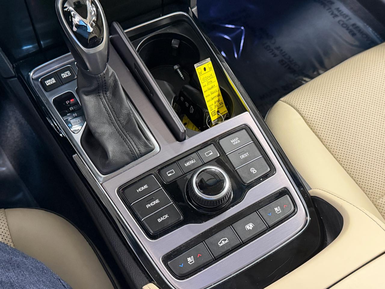 Hyundai Equus 4dr Sdn Signature 2016
