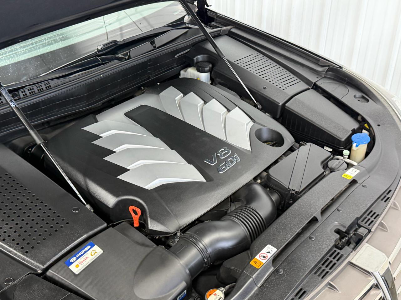 Hyundai Equus 4dr Sdn Signature 2016
