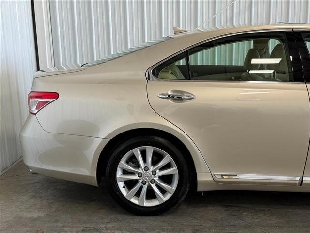Lexus ES 350 4dr Sdn 2011