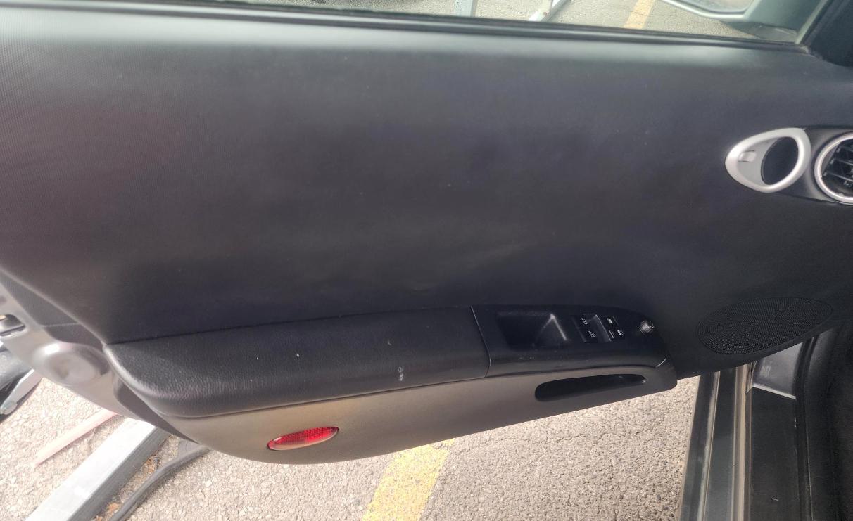 Nissan 350Z 2dr Roadster Touring Manual 2004