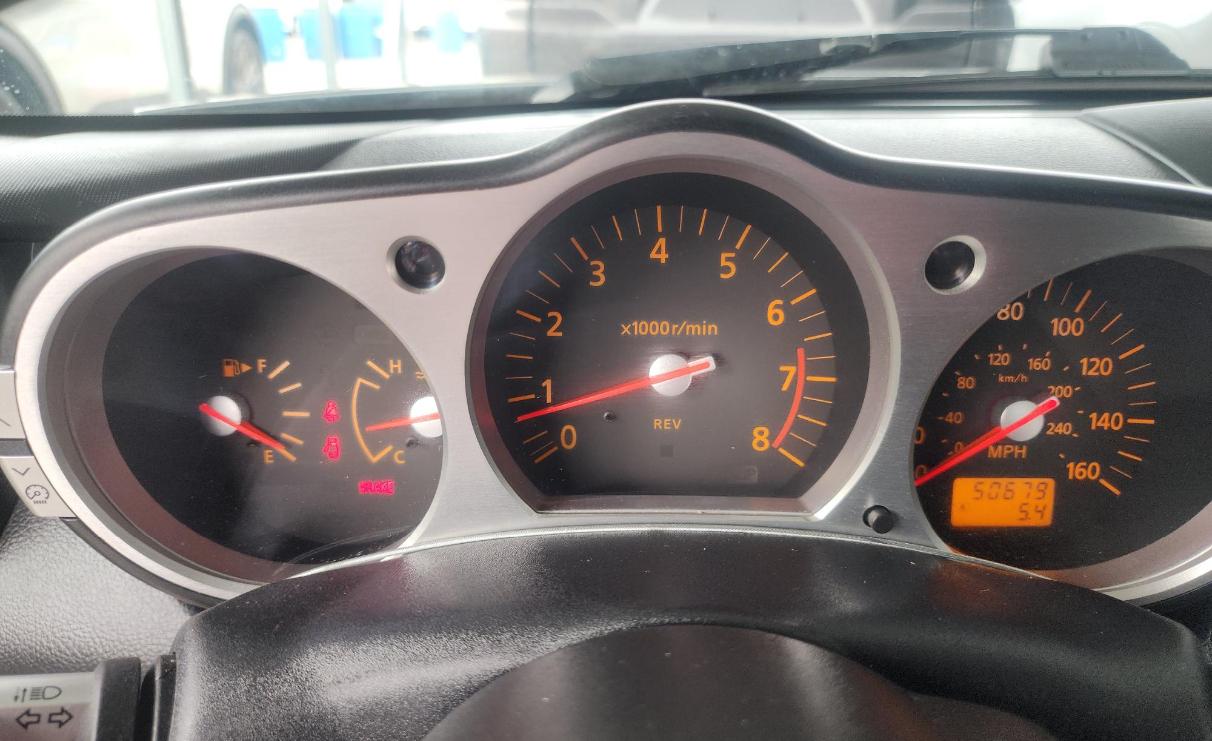 Nissan 350Z 2dr Roadster Touring Manual 2004