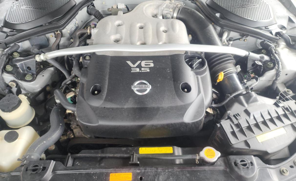 Nissan 350Z 2dr Roadster Touring Manual 2004