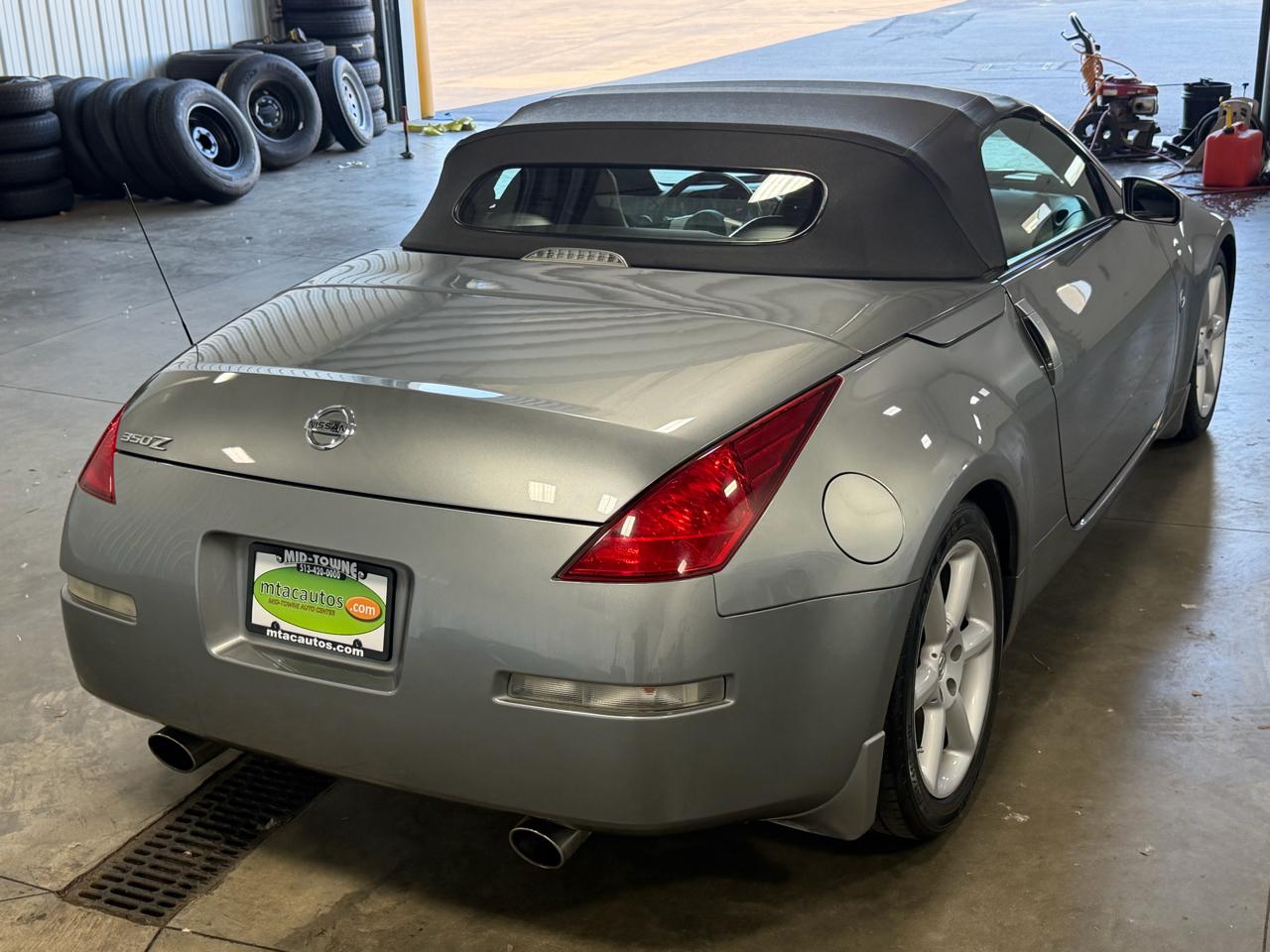 Nissan 350Z 2dr Roadster Touring Manual 2004