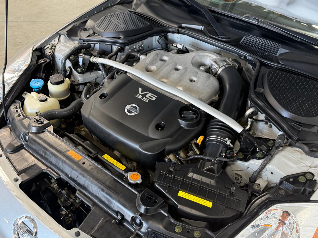 Nissan 350Z 2dr Roadster Touring Manual 2004