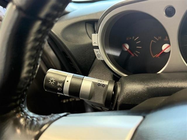 Nissan 350Z 2dr Roadster Touring Manual 2004
