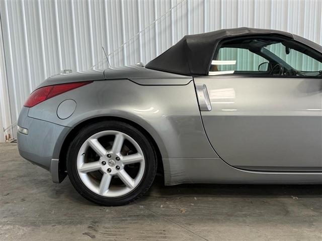 Nissan 350Z 2dr Roadster Touring Manual 2004