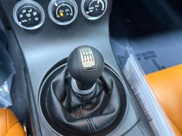 Nissan 350Z 2dr Roadster Touring Manual 2004
