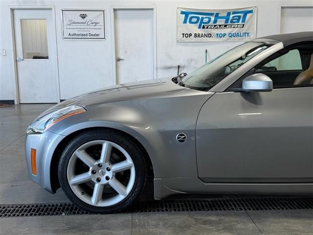 Nissan 350Z 2dr Roadster Touring Manual 2004