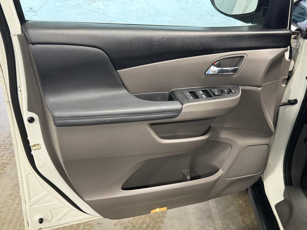 Honda Odyssey 5dr EX-L 2015