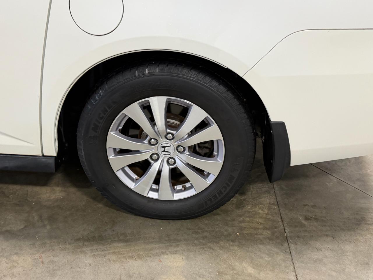 Honda Odyssey 5dr EX-L 2015
