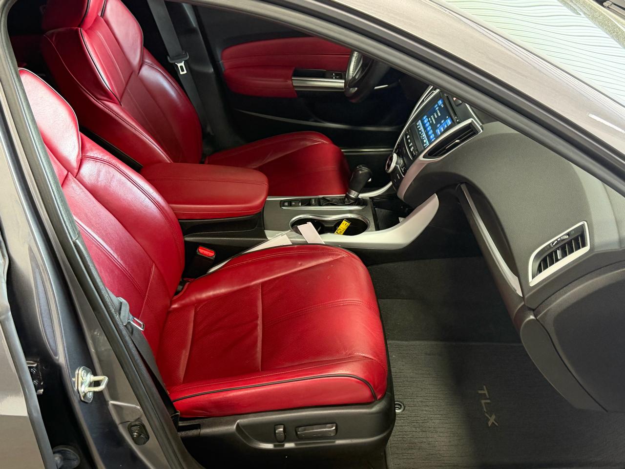 Acura TLX 2.4L FWD w/Technology/A-Spec Pkg 2020