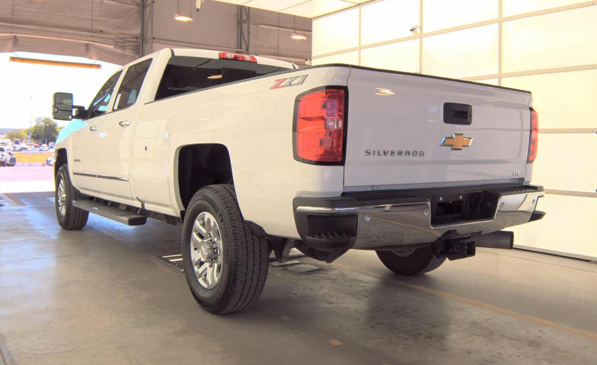 Chevrolet Silverado 3500HD 4WD Crew Cab 167.7" LTZ 2018