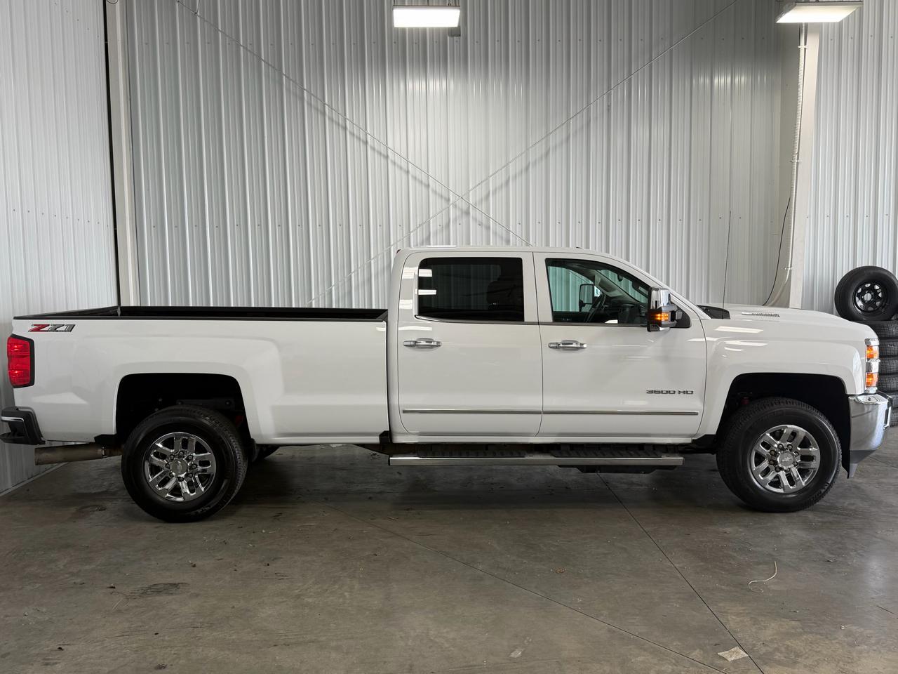 Chevrolet Silverado 3500HD 4WD Crew Cab 167.7" LTZ 2018