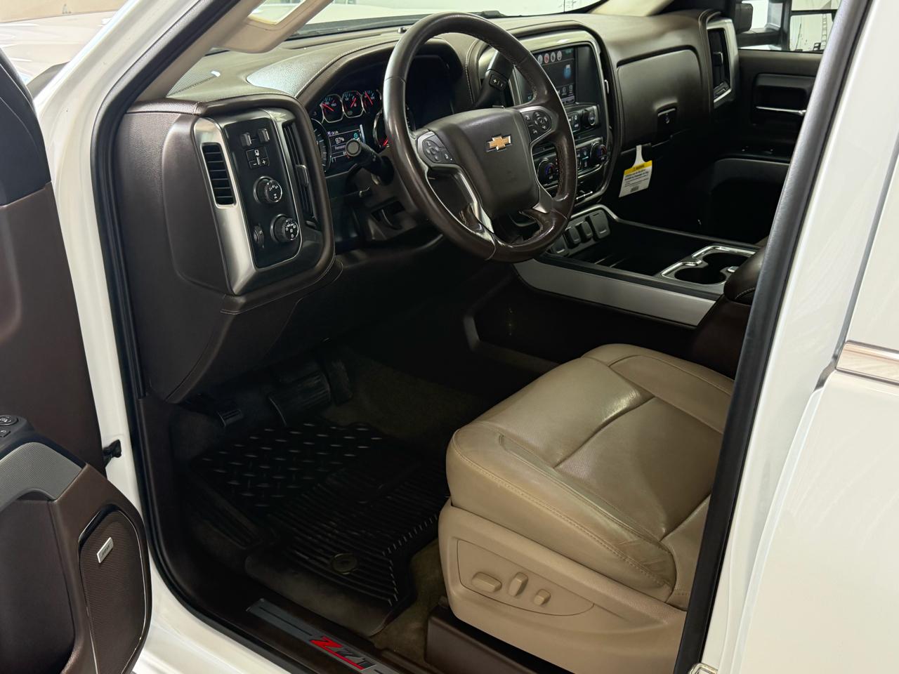 Chevrolet Silverado 3500HD 4WD Crew Cab 167.7" LTZ 2018