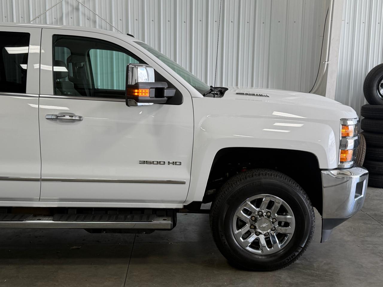 Chevrolet Silverado 3500HD 4WD Crew Cab 167.7" LTZ 2018