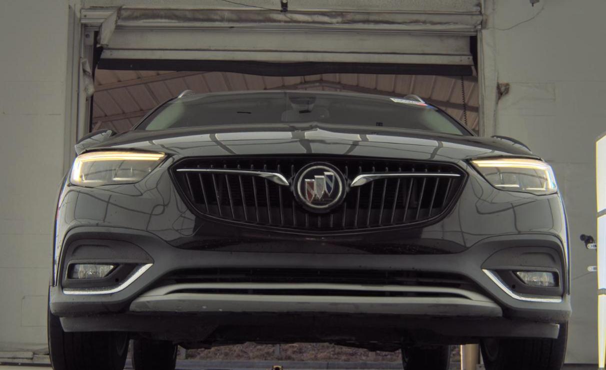 Buick Regal TourX 5dr Wgn Essence AWD 2018