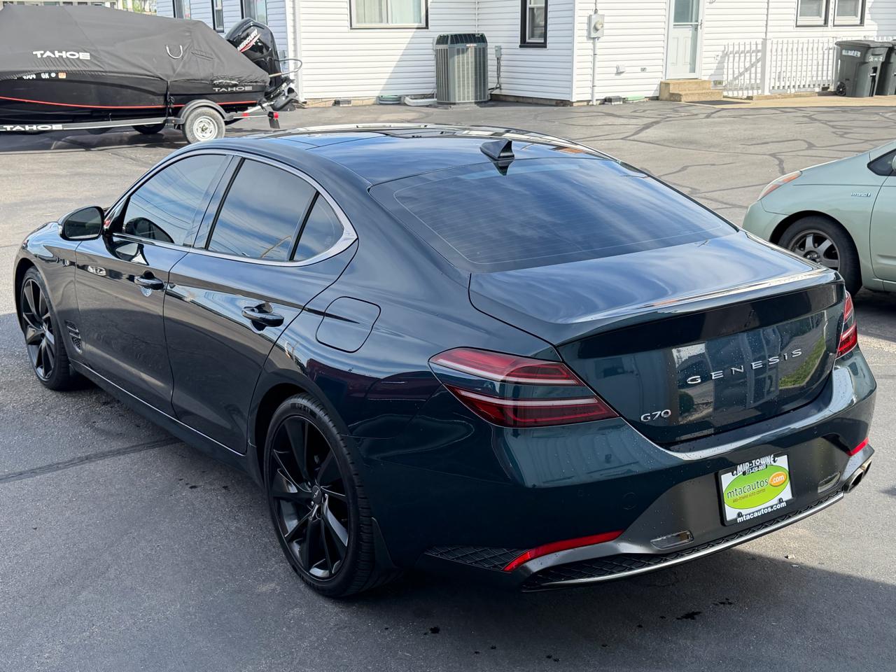 Genesis G70 2.0T RWD 2023