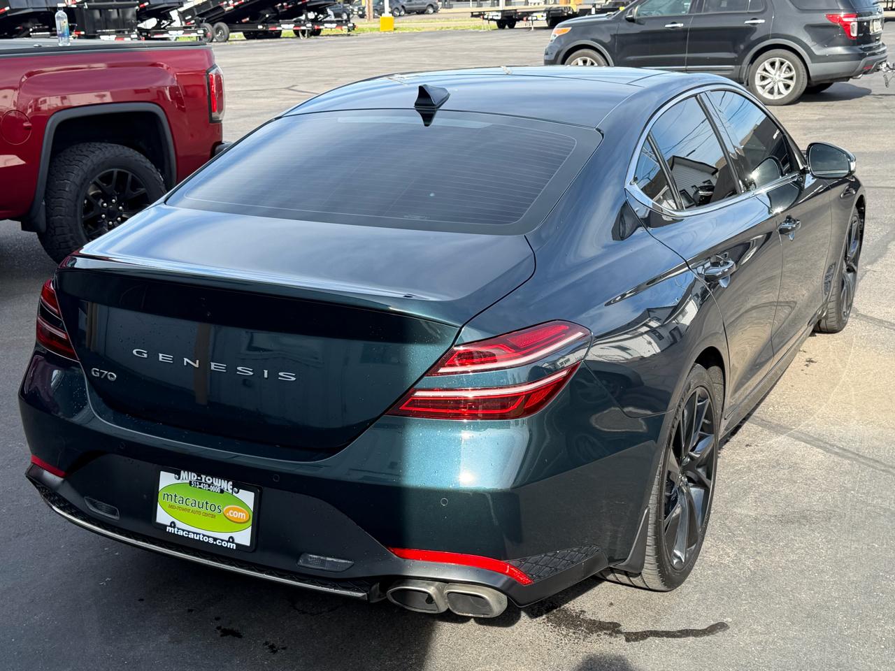 Genesis G70 2.0T RWD 2023