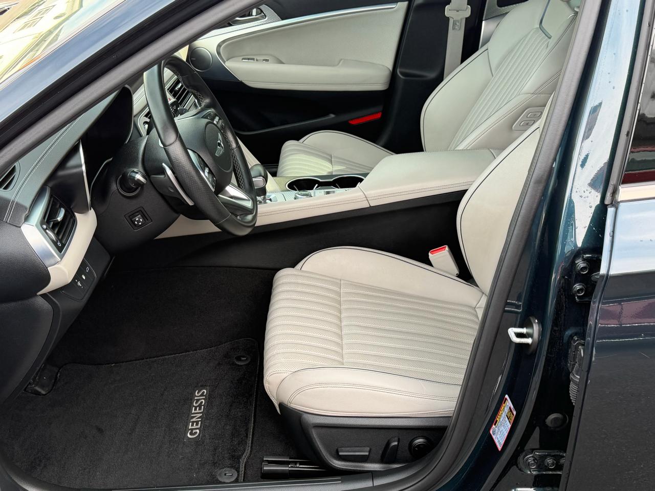 Genesis G70 2.0T RWD 2023