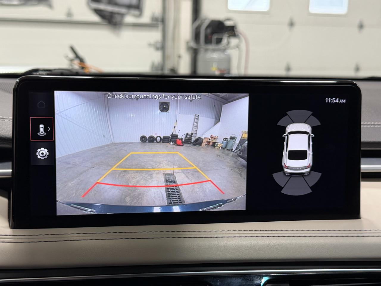 Genesis G70 2.0T RWD 2023