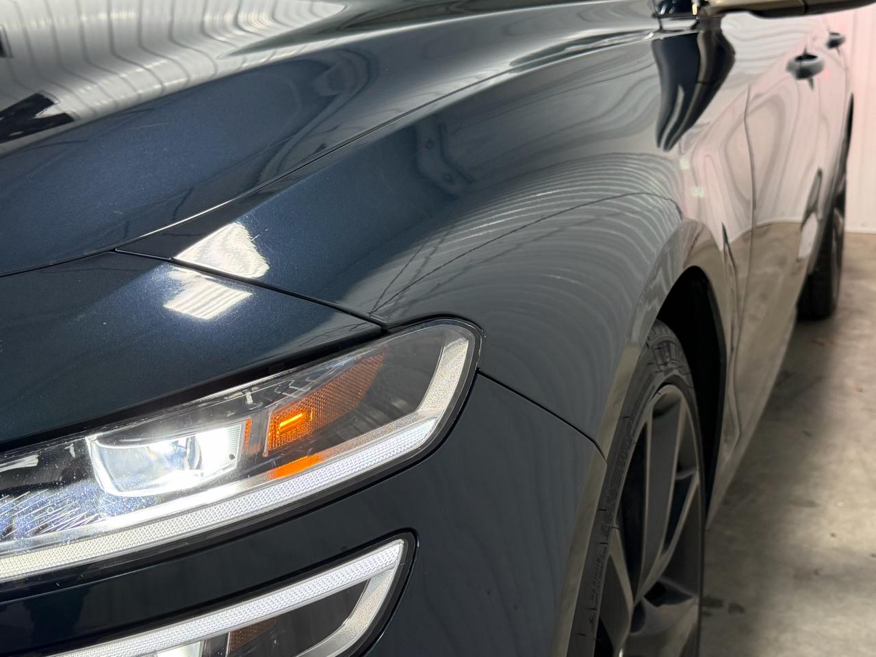 Genesis G70 2.0T RWD 2023