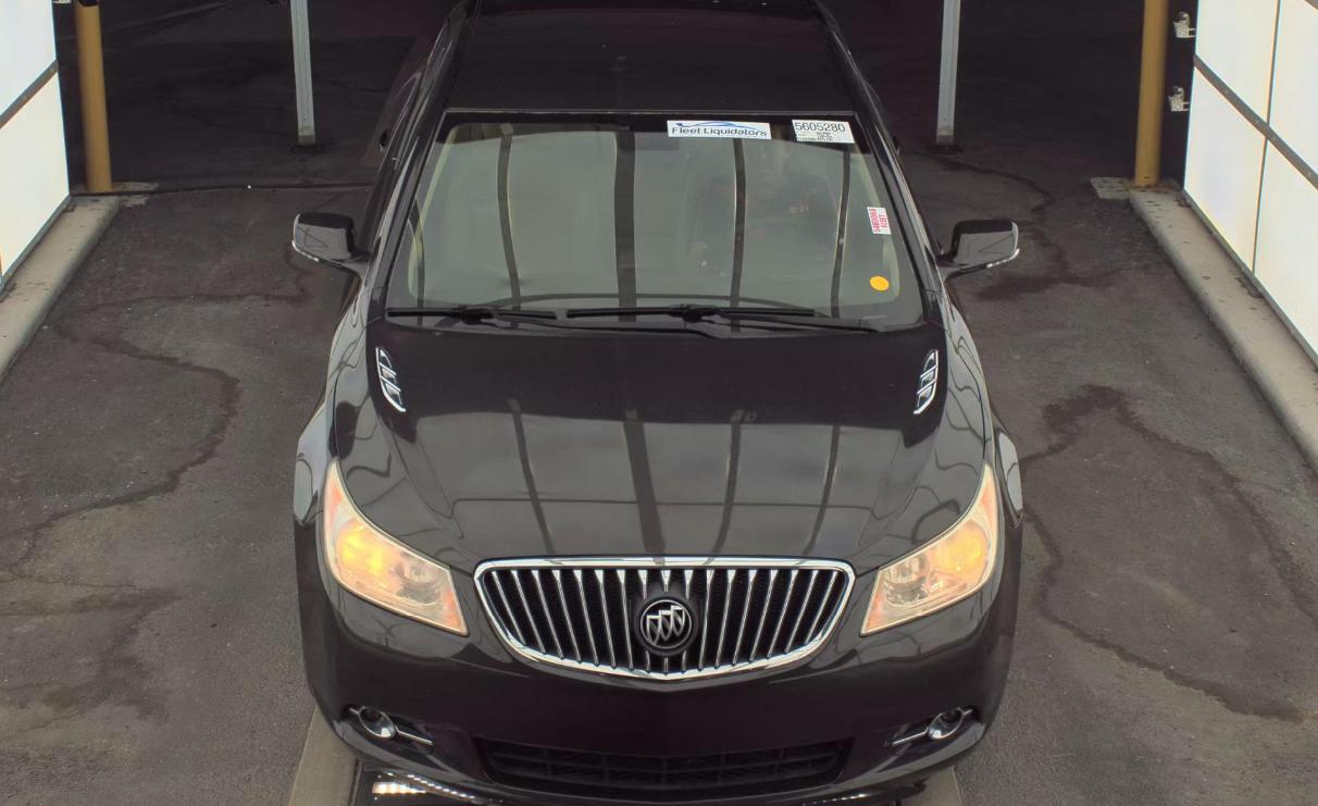 Buick LaCrosse 4dr Sdn Leather FWD 2013