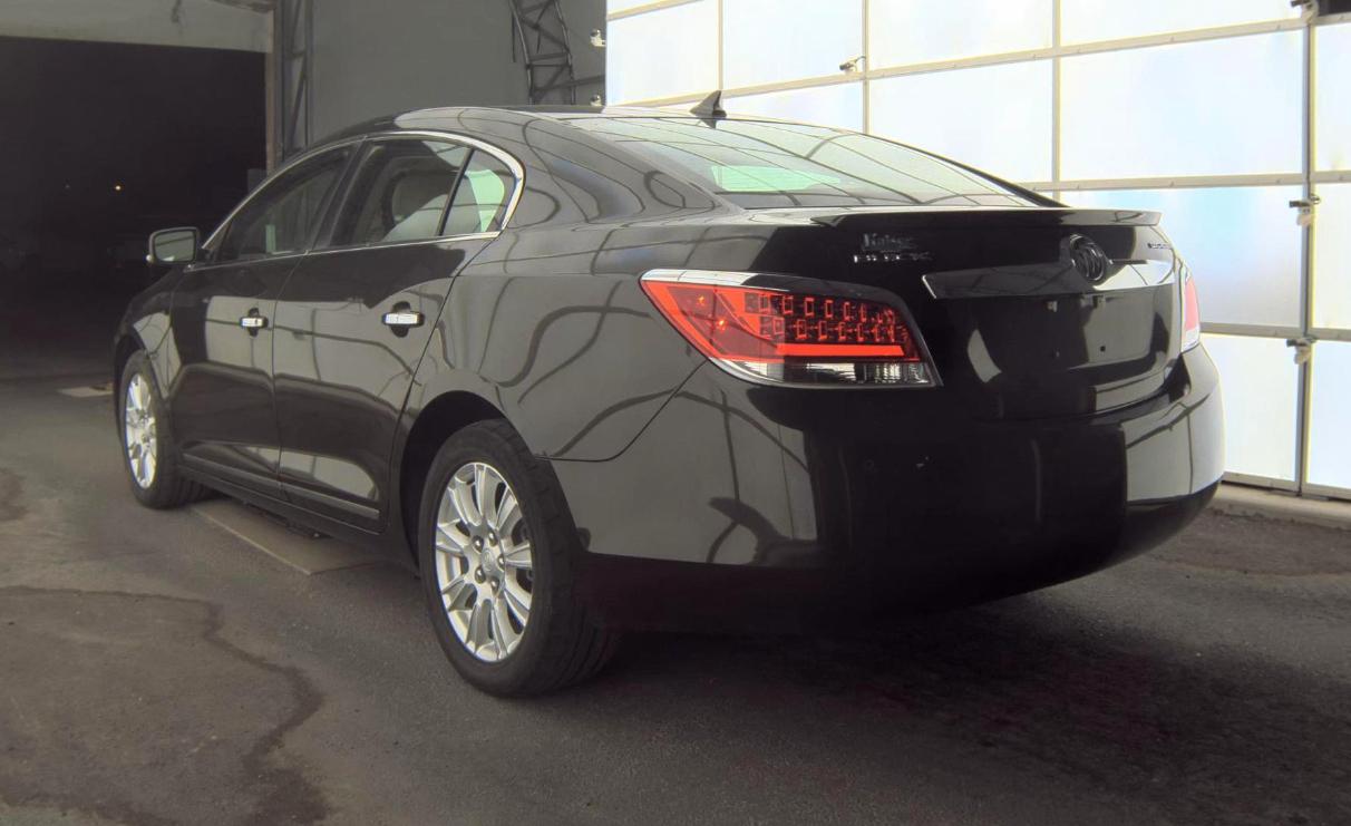 Buick LaCrosse 4dr Sdn Leather FWD 2013