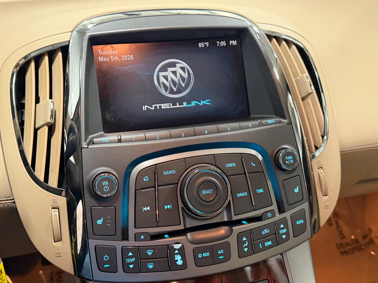 Buick LaCrosse 4dr Sdn Leather FWD 2013
