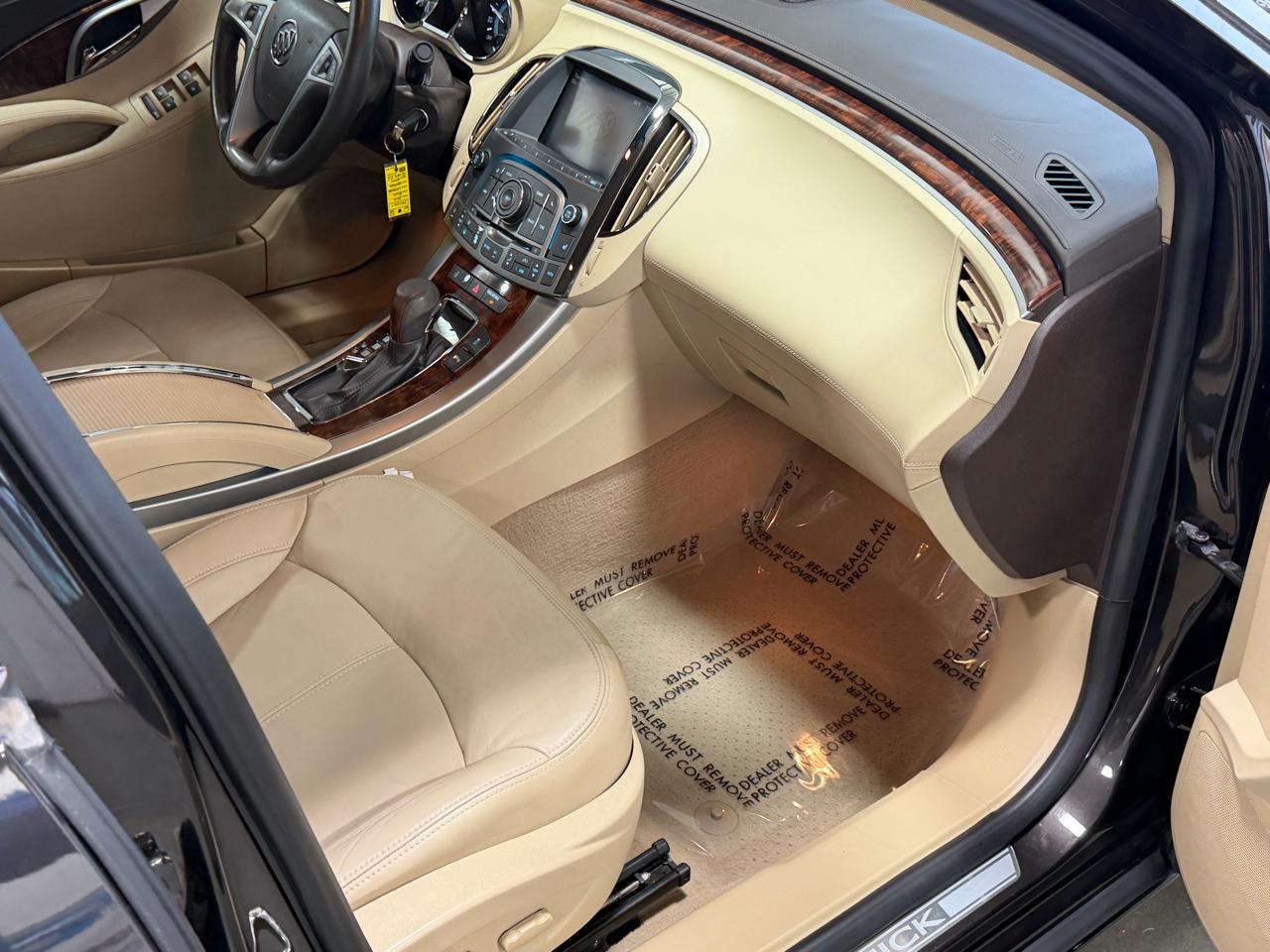 Buick LaCrosse 4dr Sdn Leather FWD 2013