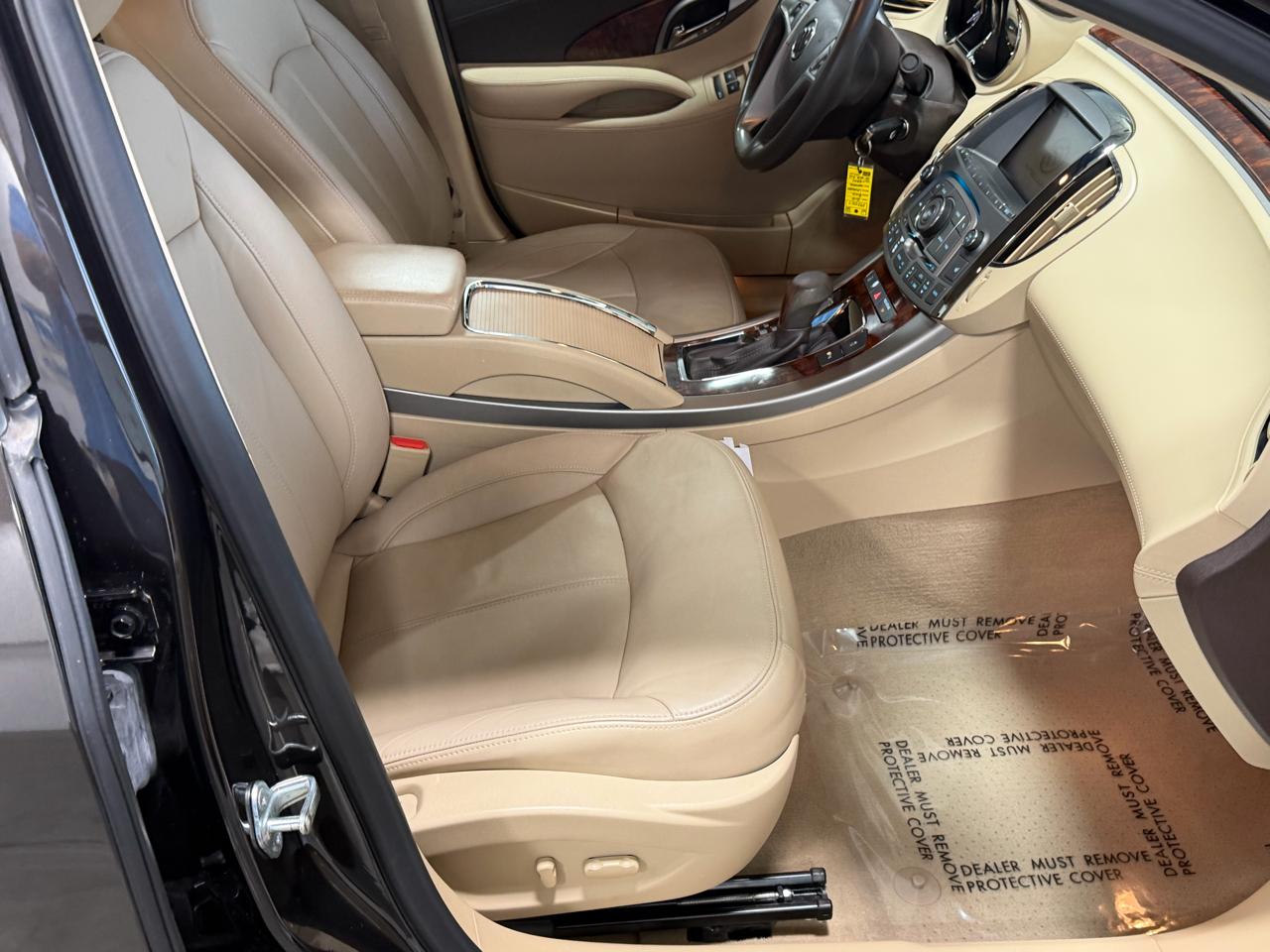 Buick LaCrosse 4dr Sdn Leather FWD 2013