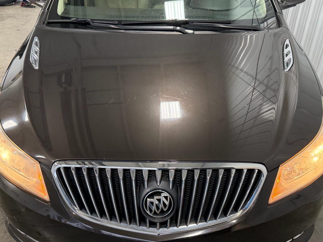 Buick LaCrosse 4dr Sdn Leather FWD 2013