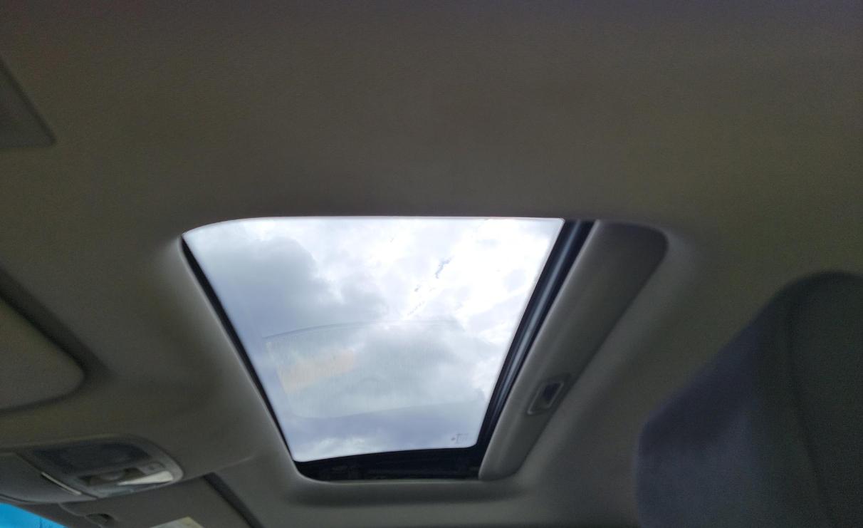 Hyundai Genesis Coupe 2dr I4 2.0T Auto Premium 2012