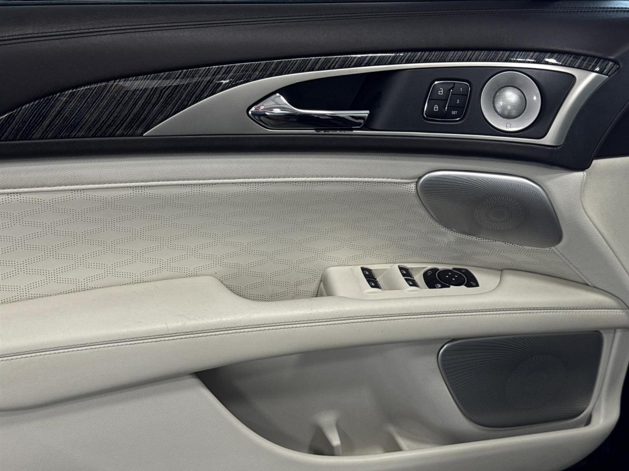 Lincoln MKZ Black Label AWD 2018