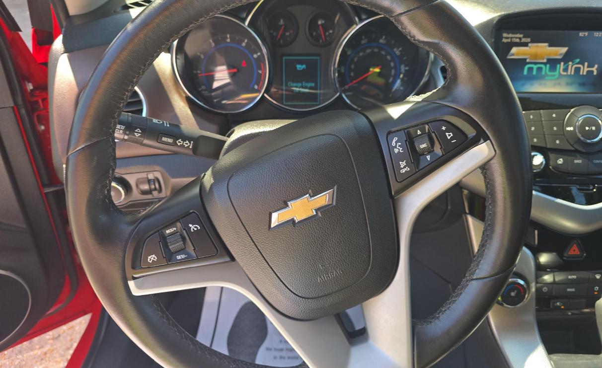 Chevrolet Cruze 4dr Sdn LTZ 2015